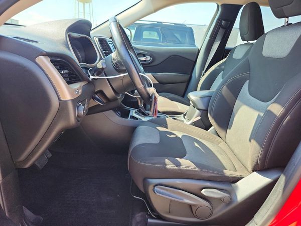 2018 JEEP CHEROKEE LATITUDE FWD