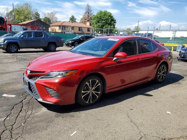 2019 TOYOTA CAMRY