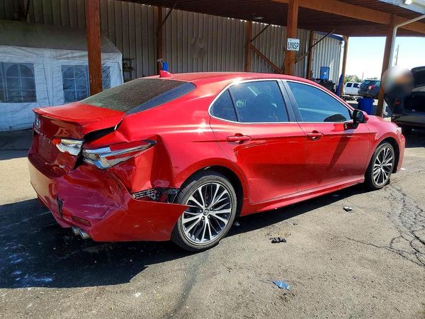 2019 TOYOTA CAMRY