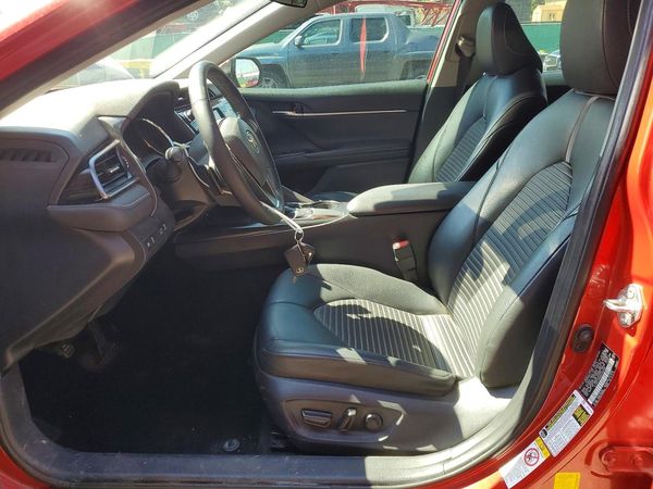 2019 TOYOTA CAMRY