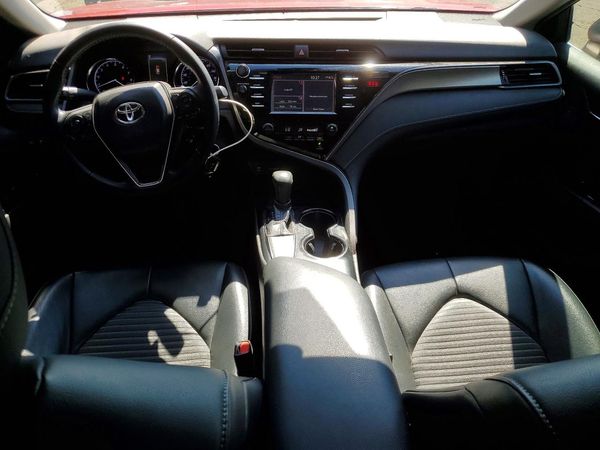 2019 TOYOTA CAMRY