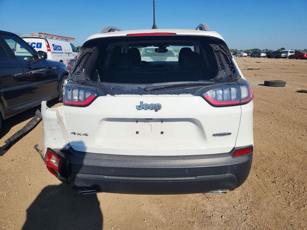 2021 JEEP CHEROKEE LATITUDE LUX 4X4