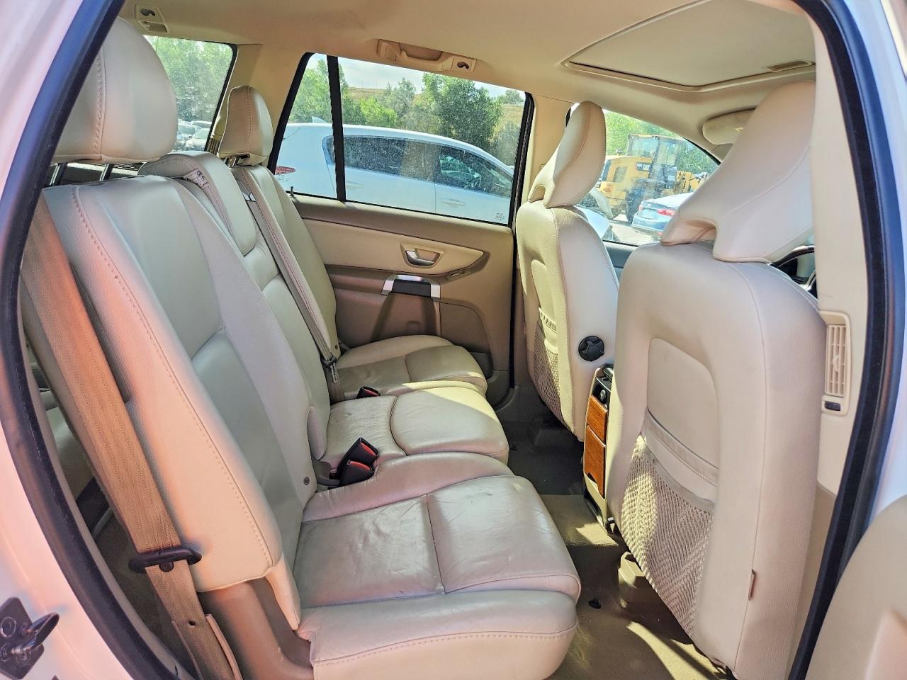 2009 VOLVO XC90
