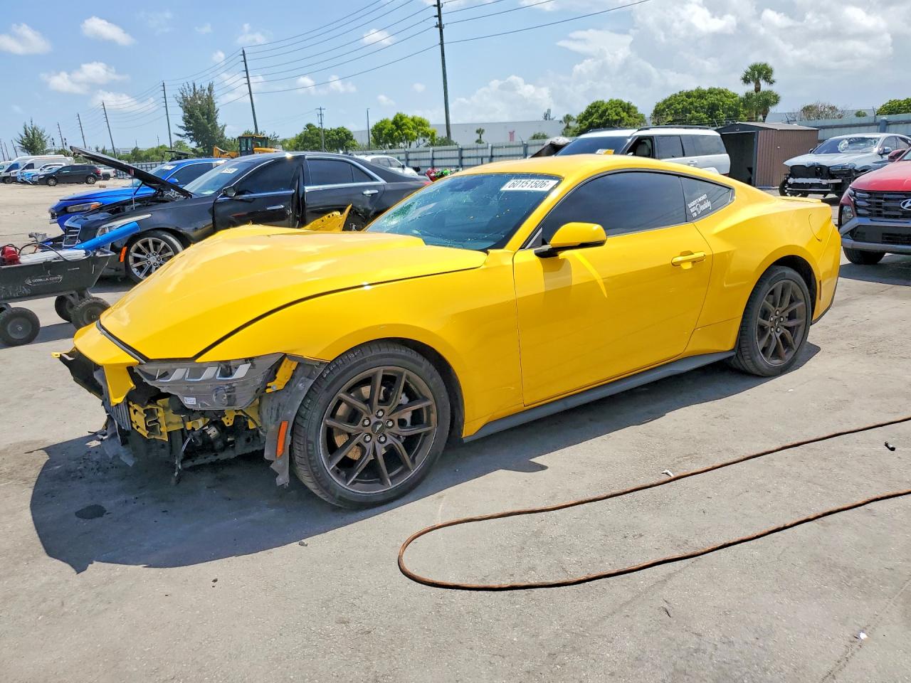 2024 FORD MUSTANG I4