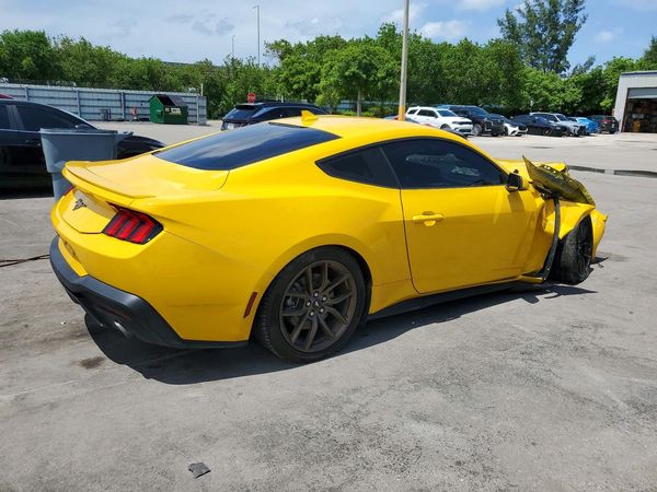 2024 FORD MUSTANG I4