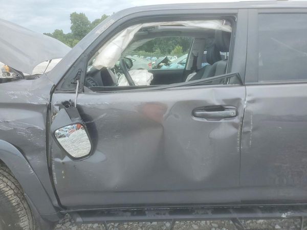 2018 TOYOTA 4RUNNER