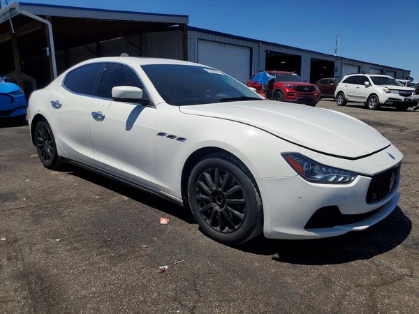 2014 MASERATI GHIBLI