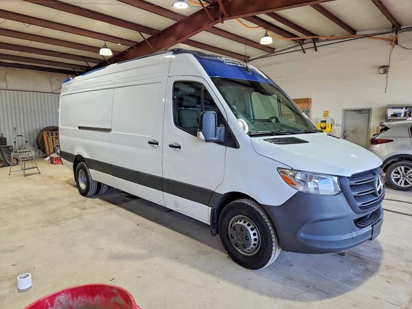 2024 MERCEDES-BENZ SPRINTER 907 (VS30)