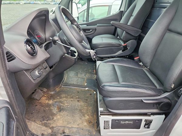 2024 MERCEDES-BENZ SPRINTER 907 (VS30)