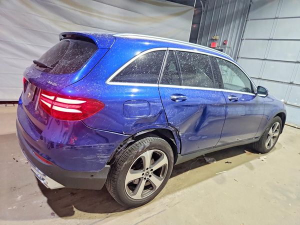 2019 MERCEDES-BENZ GLC GLC 300-4M