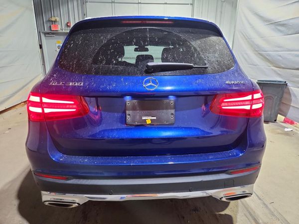 2019 MERCEDES-BENZ GLC GLC 300-4M