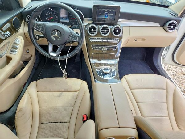 2018 MERCEDES-BENZ C C300d-4M