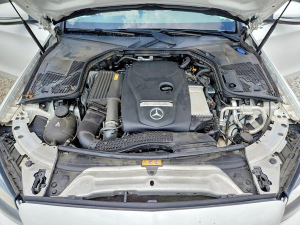 2018 MERCEDES-BENZ C C300d-4M