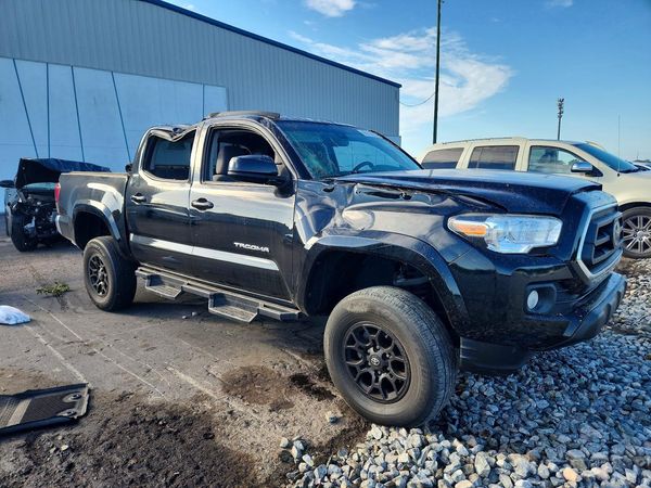 2021 TOYOTA TACOMA SR5