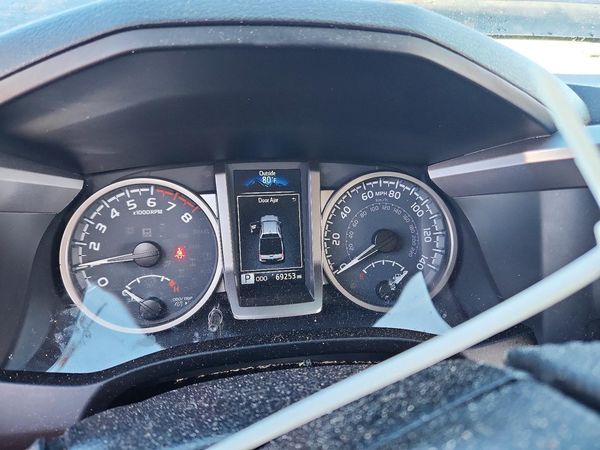2021 TOYOTA TACOMA SR5