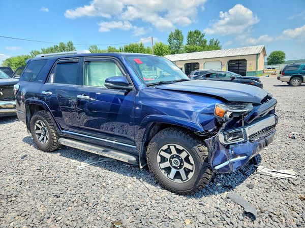 2021 TOYOTA 4RUNNER