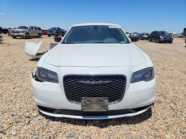2022 CHRYSLER 300 Touring — DIRF