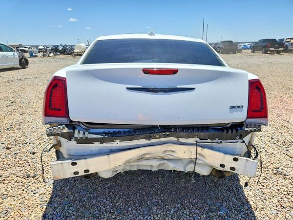 2022 CHRYSLER 300 Touring — DIRR