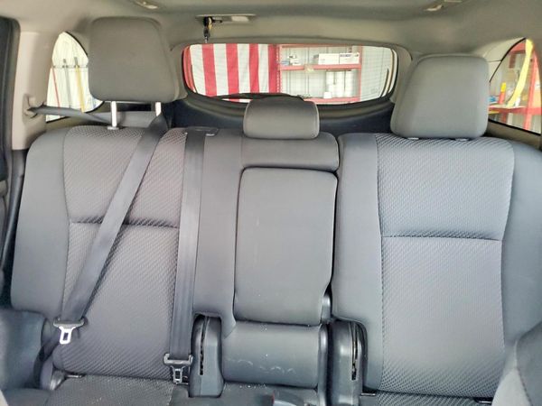 2019 TOYOTA HIGHLANDER LE/LE Plus