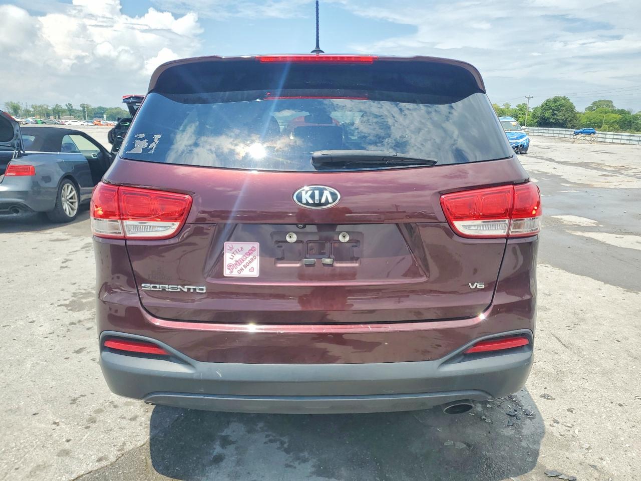 2018 KIA SORENTO L, LX