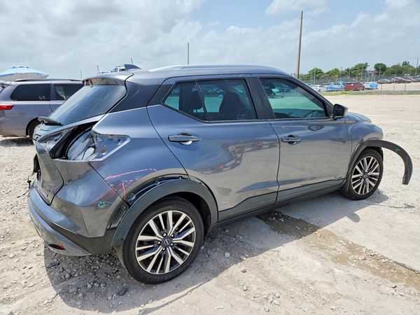 2023 NISSAN KICKS
