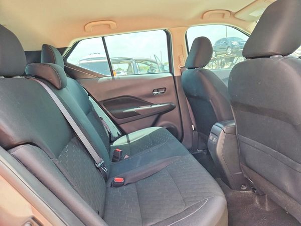 2023 NISSAN KICKS