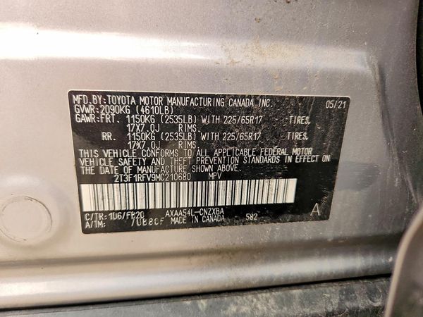 2021 TOYOTA RAV4 LE