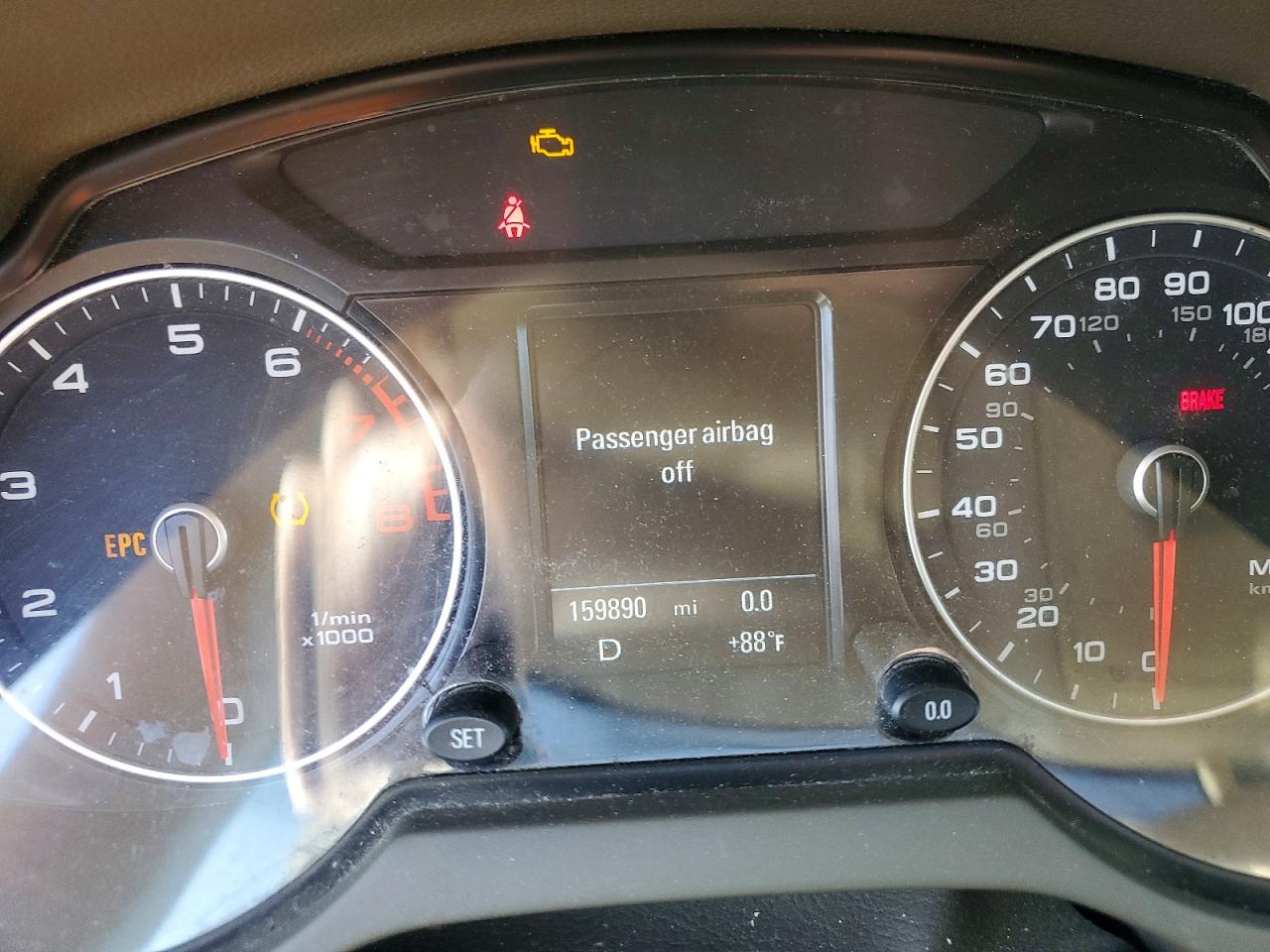 2017 AUDI Q5 quattro Premium Plus