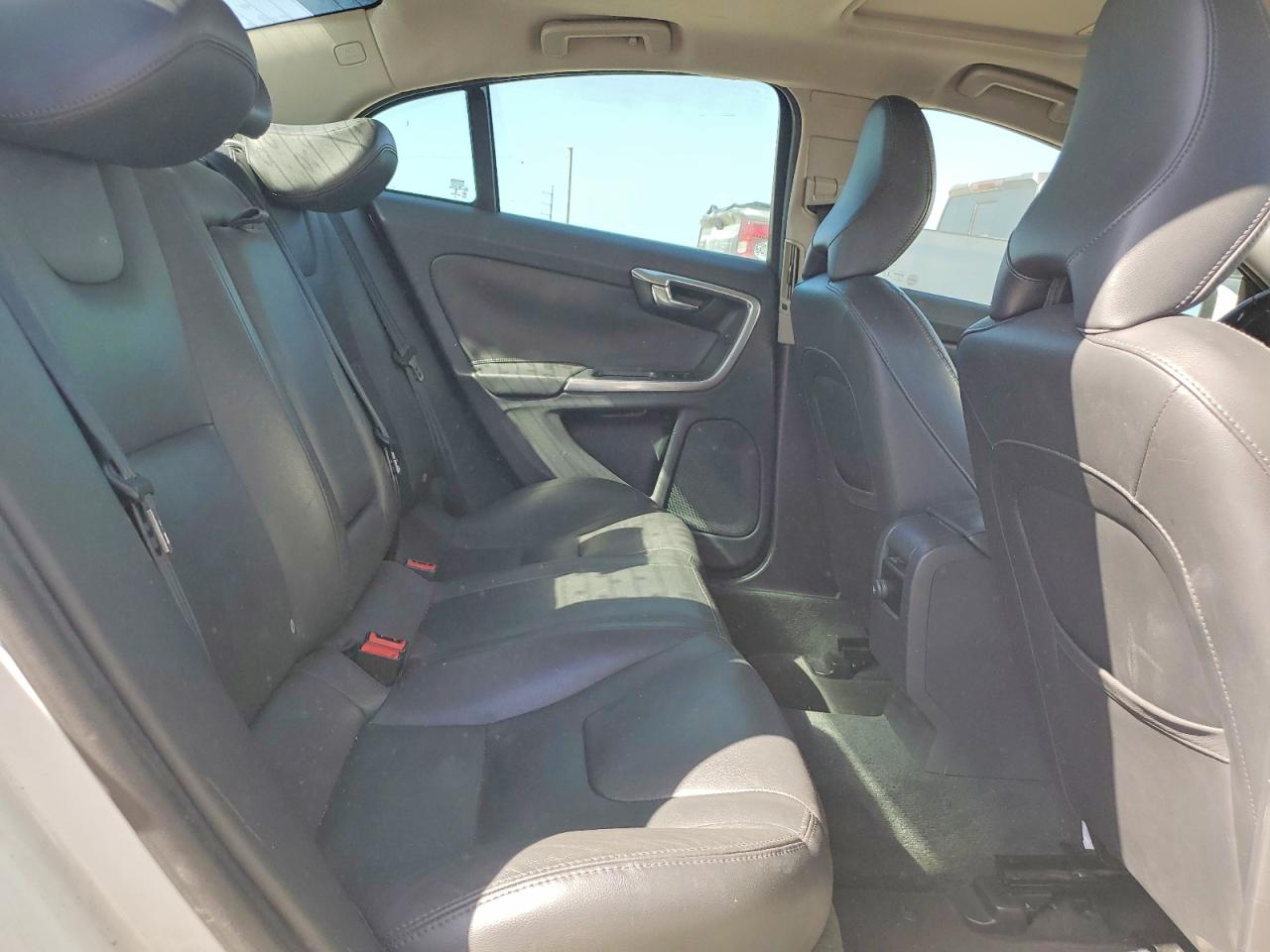 2016 VOLVO S60 SV33 Premier