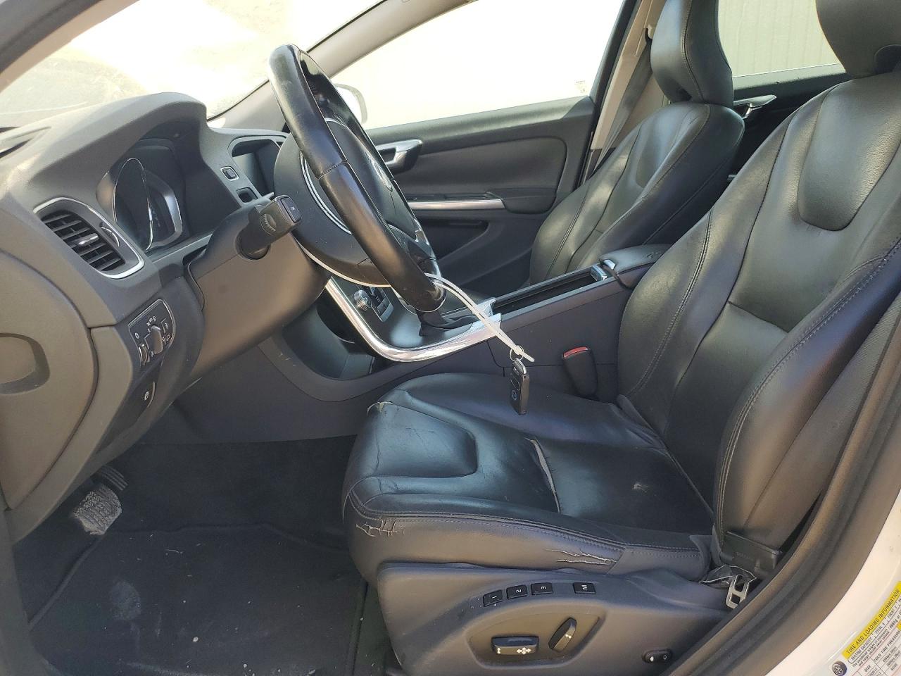 2016 VOLVO S60 SV33 Premier
