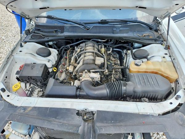 2016 DODGE CHALLENGER SXT Plus