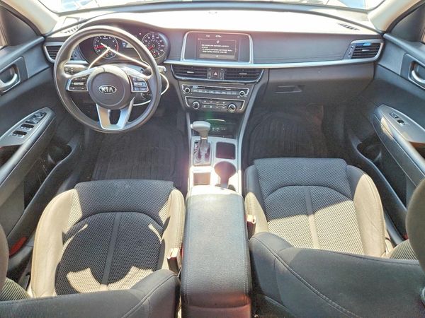 2019 KIA OPTIMA LX, S