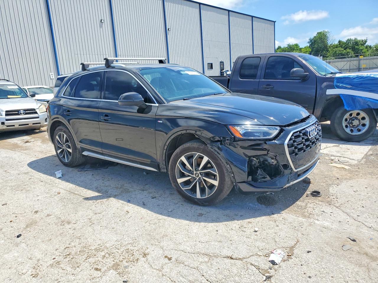 2022 AUDI Q5