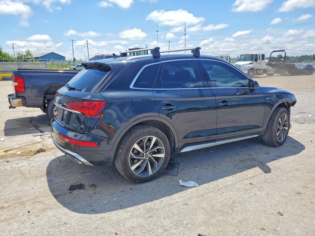 2022 AUDI Q5