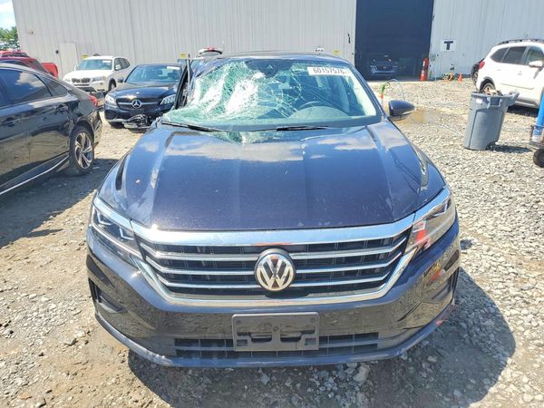 2021 VOLKSWAGEN PASSAT SE