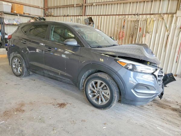 2018 HYUNDAI TUCSON SE Standard