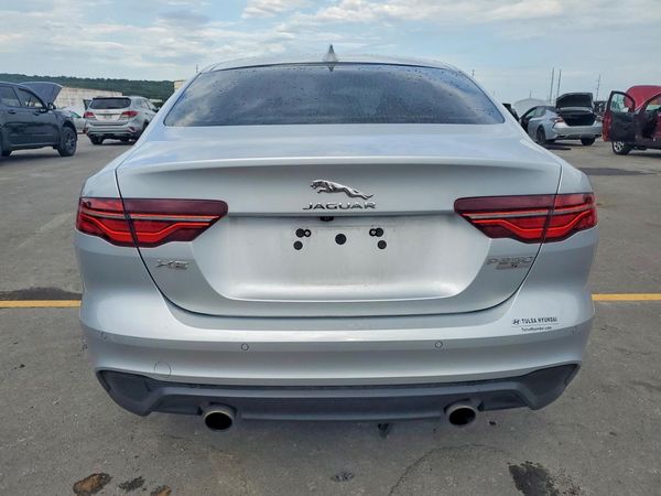 2020 JAGUAR XE