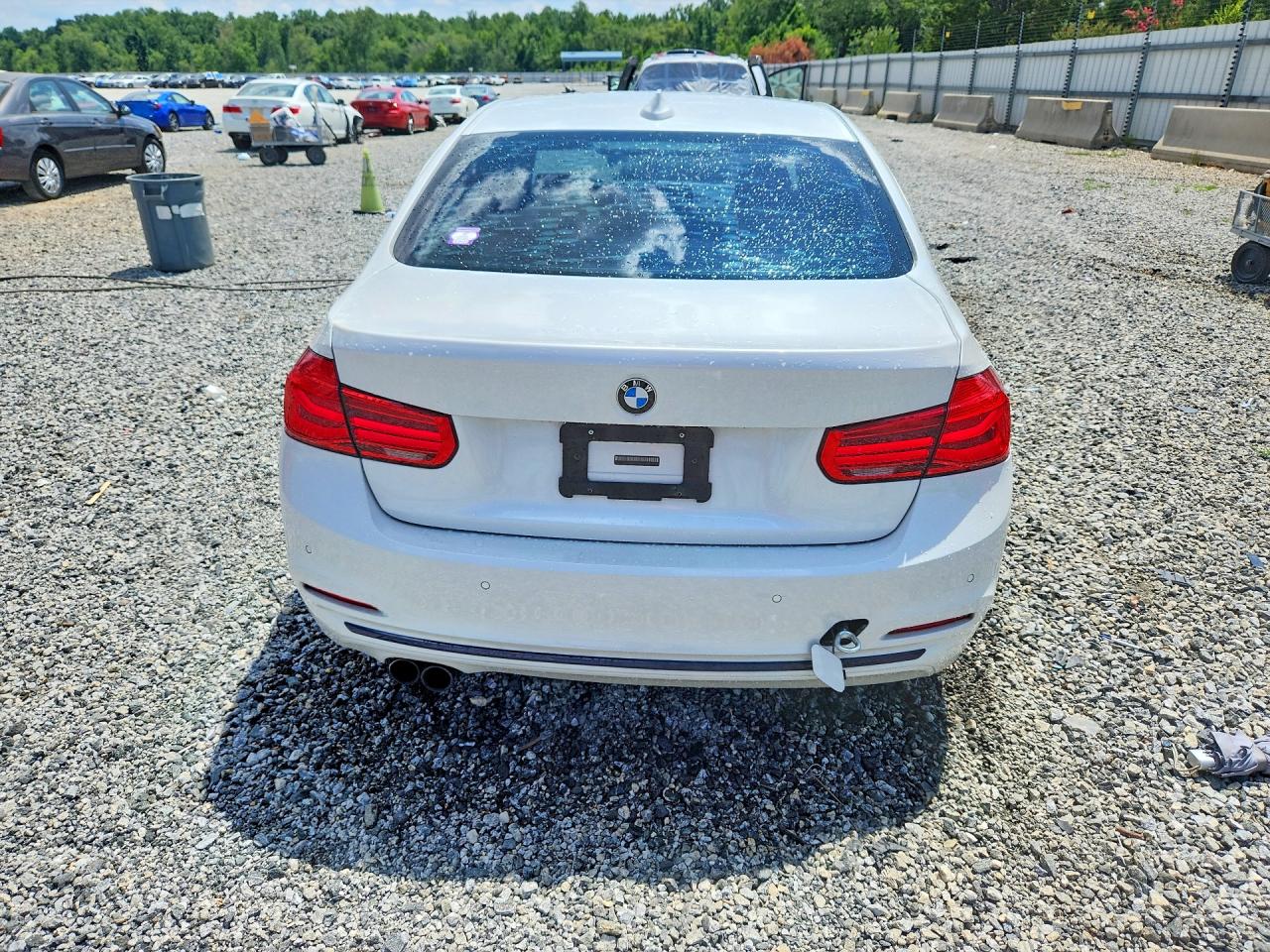2017 BMW 330 SA