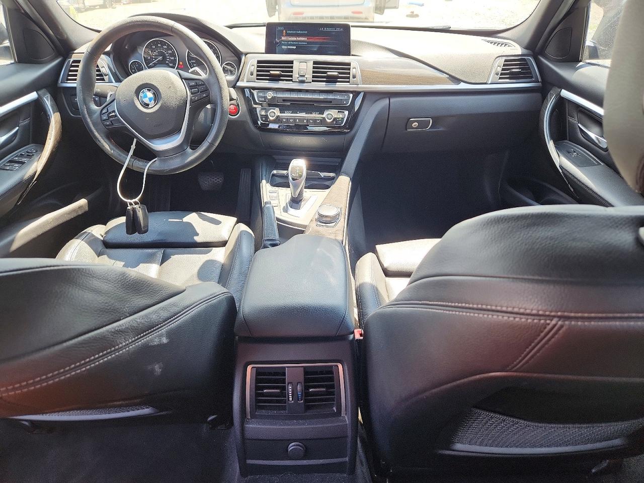 2017 BMW 330 SA
