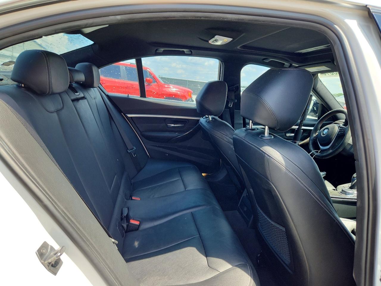 2017 BMW 330 SA