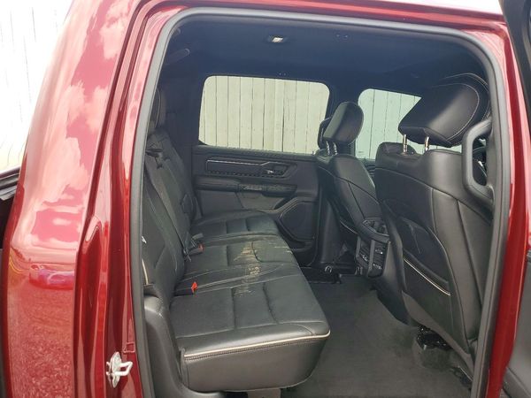 2023 RAM 1500 LIMITED CREW CAB 4X2