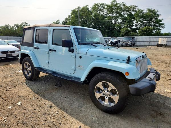 2017 JEEP WRANGLER UNLIMITED SAHARA 4X4