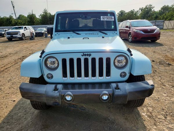 2017 JEEP WRANGLER UNLIMITED SAHARA 4X4