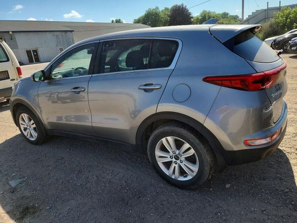 2019 KIA SPORTAGE LX
