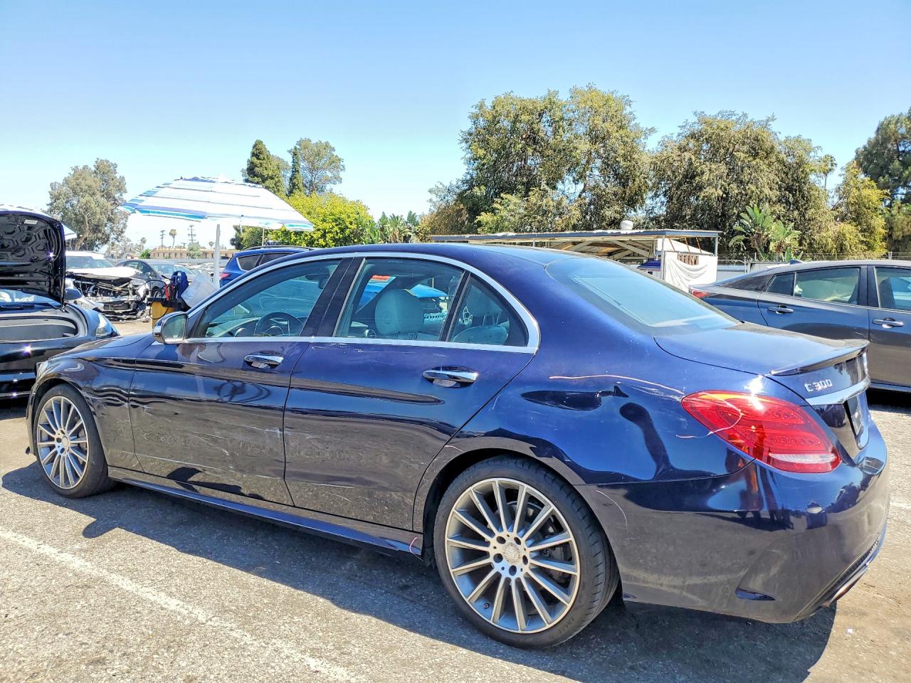 2015 MERCEDES-BENZ C Base