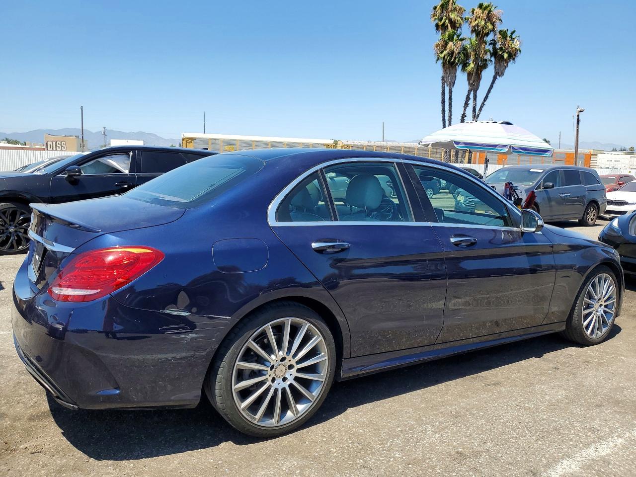 2015 MERCEDES-BENZ C Base