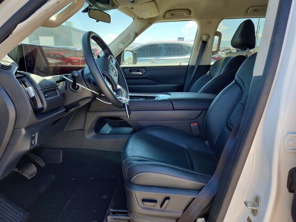 2025 NISSAN ARMADA SV