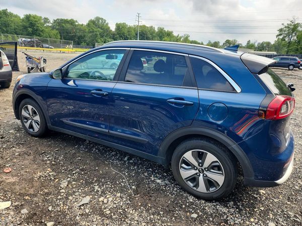 2019 KIA NIRO
