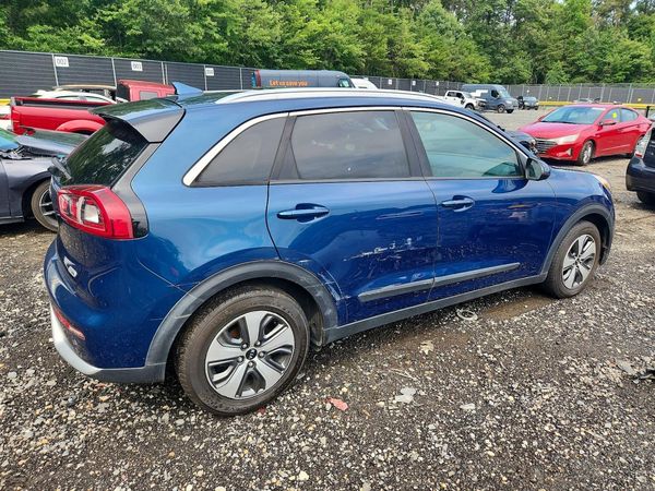 2019 KIA NIRO
