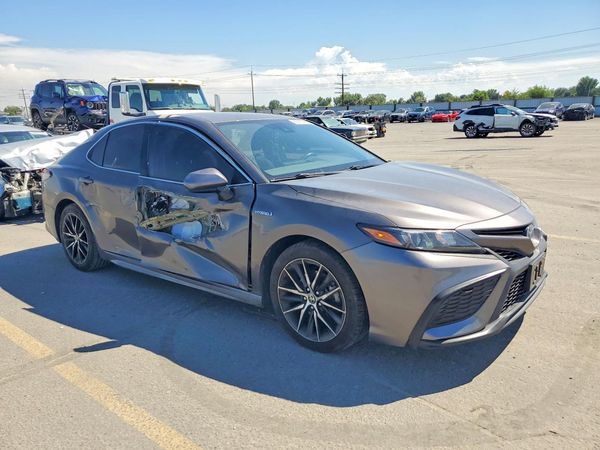 2021 TOYOTA CAMRY